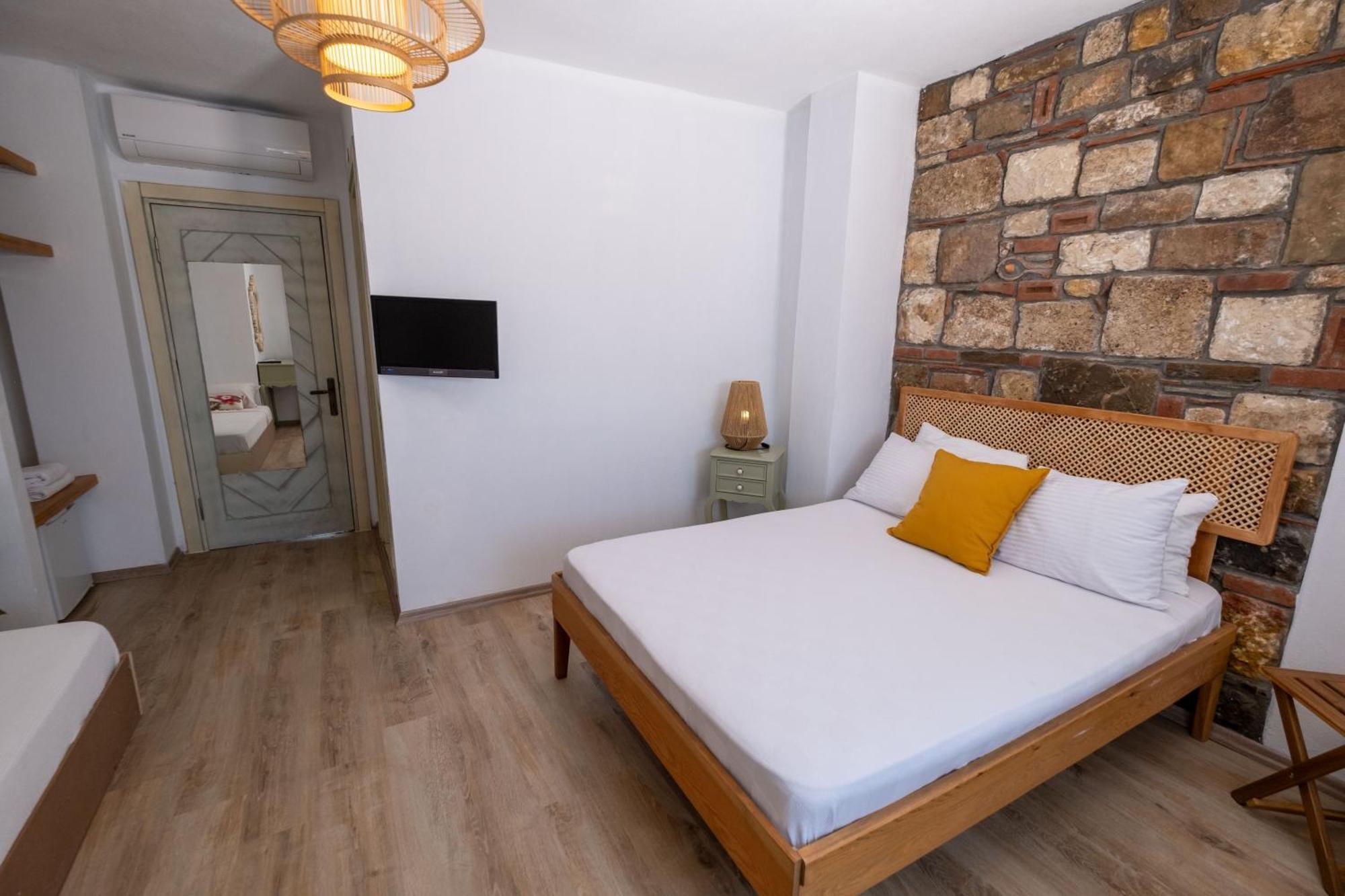 Posthane Hotel Tenedos Buitenkant foto